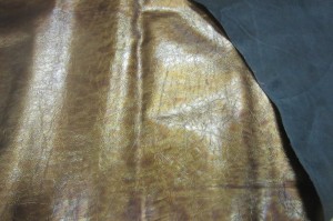 SKÓRA WIERZCHNIA LICO STARE ZŁOTO