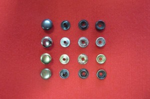 ZATRZASKI/NAPY 13 MM