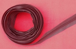 zamek - taśma suwakowa "7"/brąz